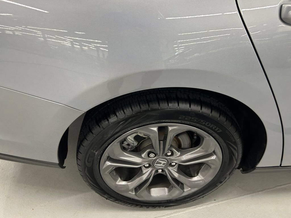 Used 2023 Honda Accord EX image 21