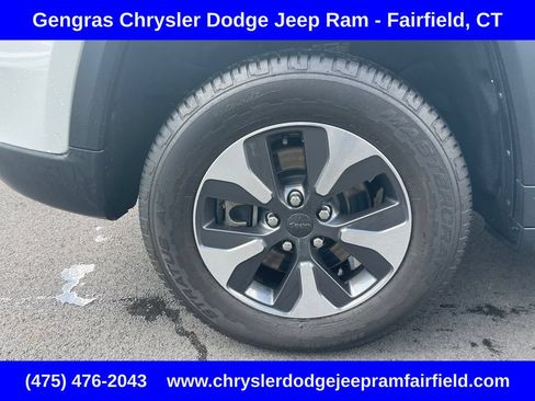 Used 2022 Jeep Grand Cherokee Limited 4xe AWD/4WD image 10