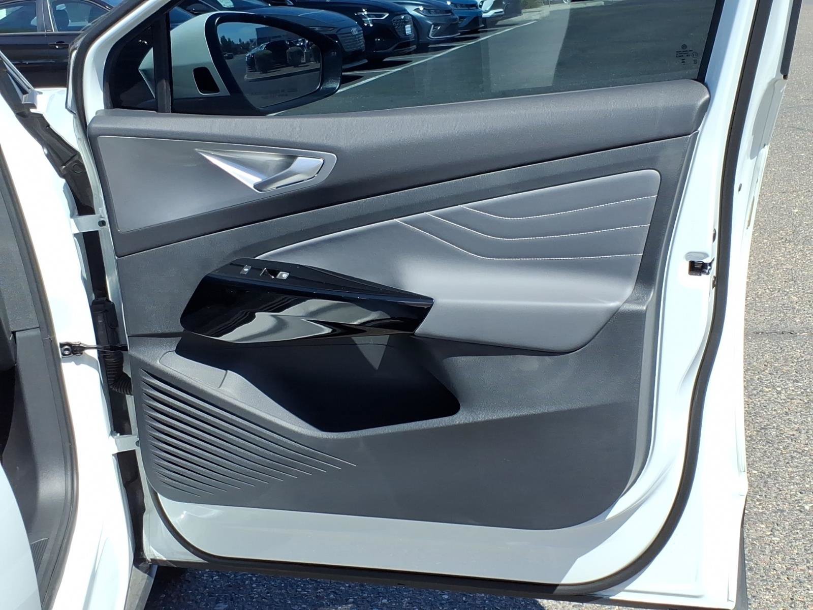 Certified 2023 Volkswagen ID.4 Pro S Plus AWD/4WD image 15