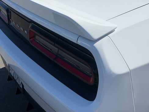 Used 2019 Dodge Challenger SXT RWD image 7