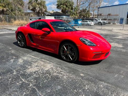 Used 2024 Porsche 718 Cayman S w/ Premium Package image 70