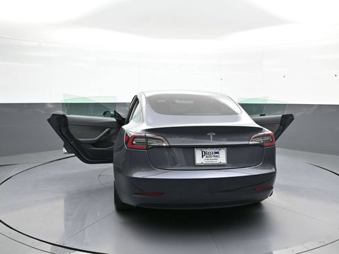 Used 2023 Tesla Model 3 Standard Range RWD image 49
