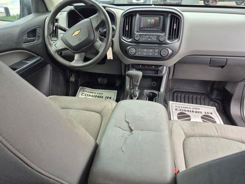 Used 2017 Chevrolet Colorado W/T RWD image 10