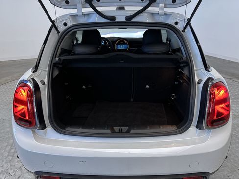 Certified 2024 MINI Cooper SE image 25