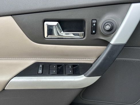 Used 2013 Ford Edge SEL image 20