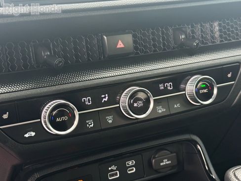 Used 2024 Honda CR-V EX image 23