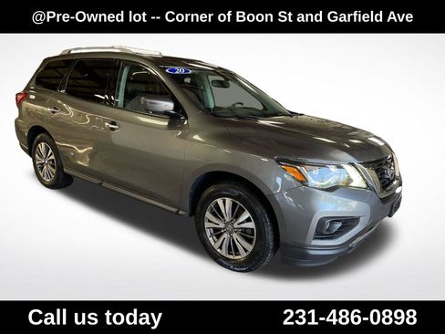 Used 2020 Nissan Pathfinder SL AWD/4WD image 7
