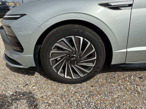 Used 2025 Hyundai Sonata SEL image 24