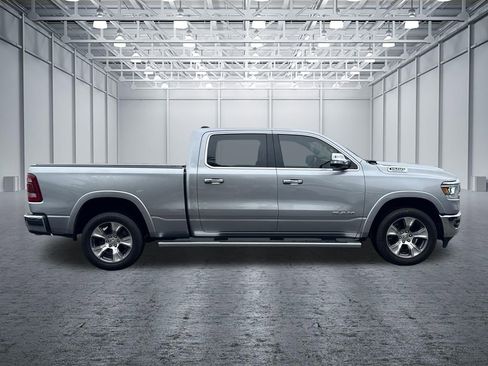 Used 2020 RAM 1500 Laramie AWD/4WD image 8
