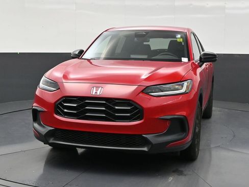 Used 2024 Honda HR-V Sport image 8