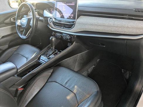 Used 2022 Jeep Compass Latitude w/ Sun and Sound Group image 21