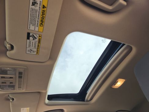 Used 2021 Honda HR-V EX image 29