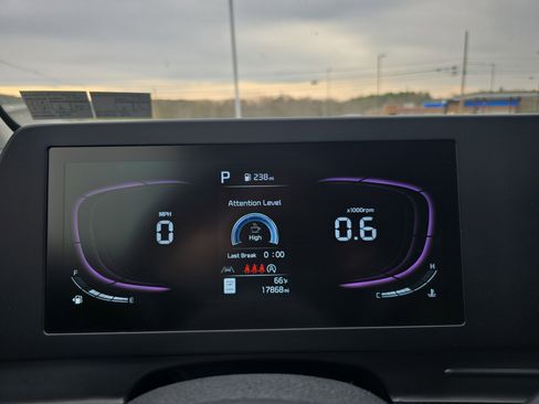 Used 2023 Kia Sportage LX image 23