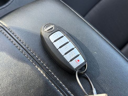 Used 2025 Nissan Altima 2.5 SV image 21