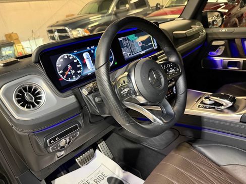 Used 2024 Mercedes-Benz G 550 w/ Final Edition w/ Olive Magno image 15