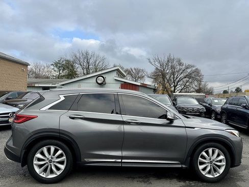 Used 2019 INFINITI QX50 Essential w/ Proactive Package AWD/4WD image 8