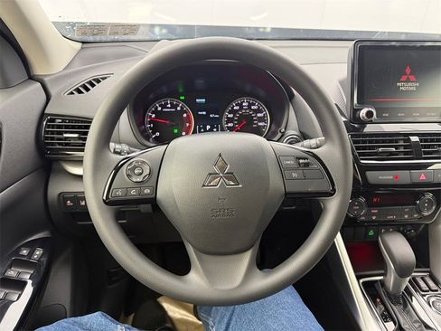 New 2026 Mitsubishi Eclipse Cross LE image 15