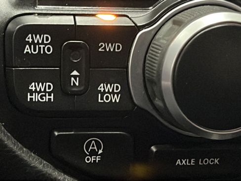 Used 2023 RAM 1500 Big Horn AWD/4WD image 16