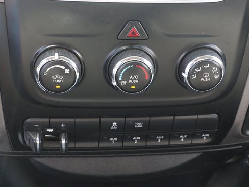Used 2018 RAM 3500 Tradesman w/ Power & Remote Entry Group AWD/4WD image 16