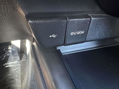 Certified 2023 Toyota Camry SE image 25