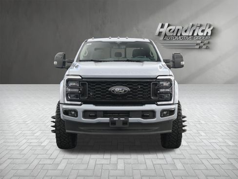 Used 2026 Ford F450 Platinum w/ Platinum Plus Package AWD/4WD image 3