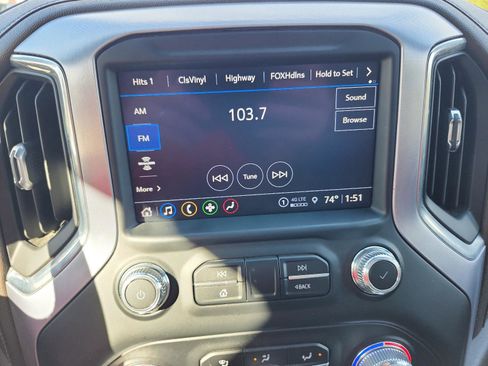 Used 2022 GMC Sierra 1500 SLT w/ SLT Premium Package image 18