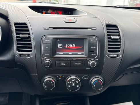Used 2014 Kia Forte EX FWD image 15