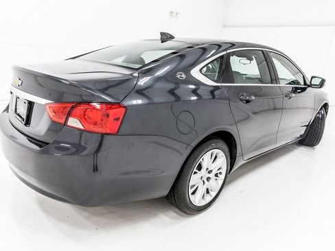 Used 2018 Chevrolet Impala LS FWD image 7