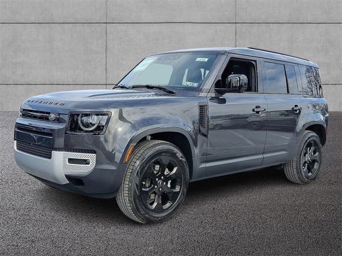 New 2025 Land Rover Defender 110 S image 1