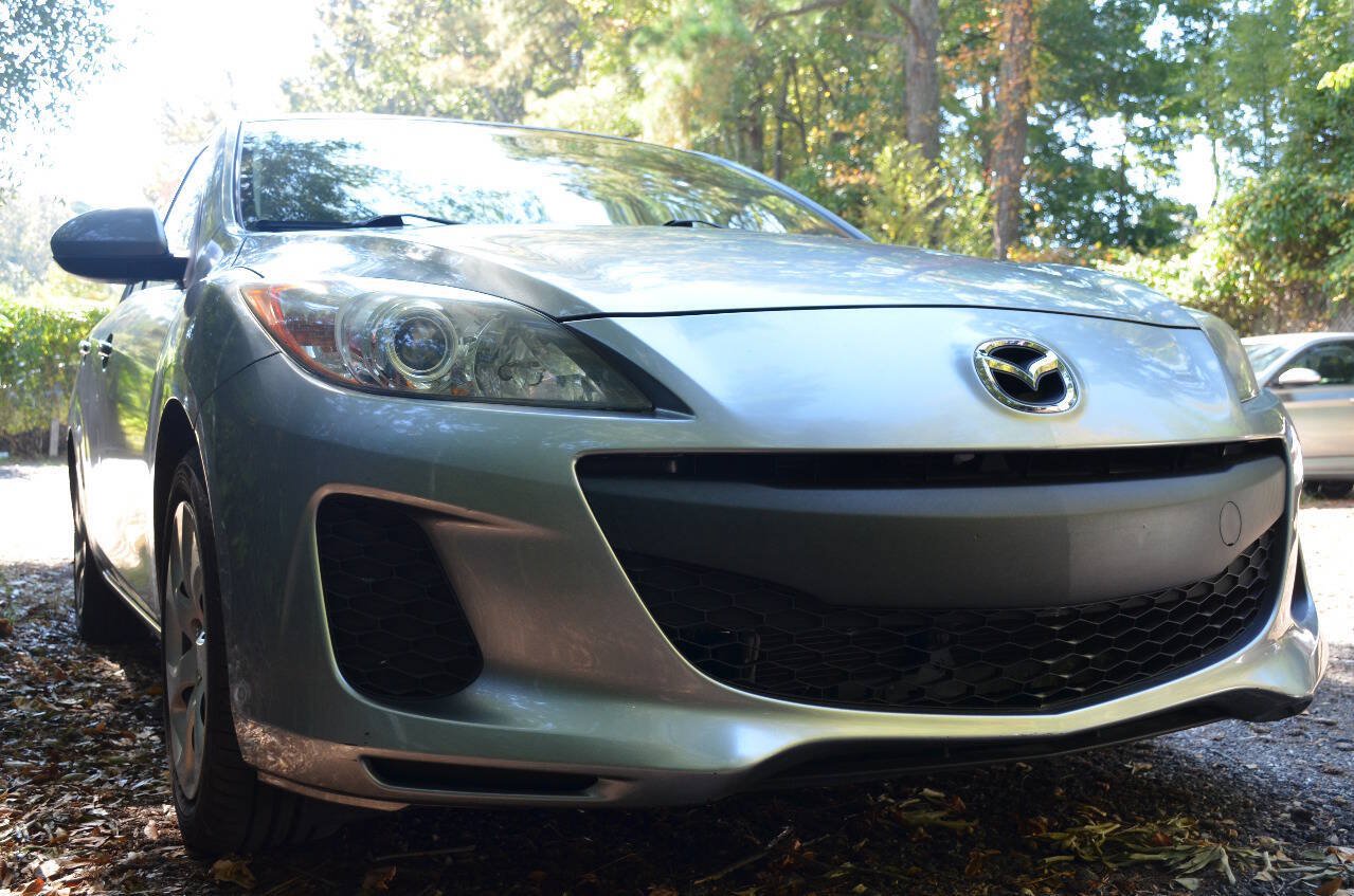 Used 2013 MAZDA MAZDA3 i SV FWD image 3