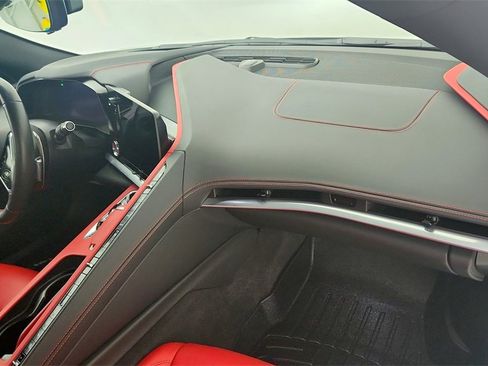 Certified 2024 Chevrolet Corvette Stingray Preferred Conv w/ Battery Protection Package image 28