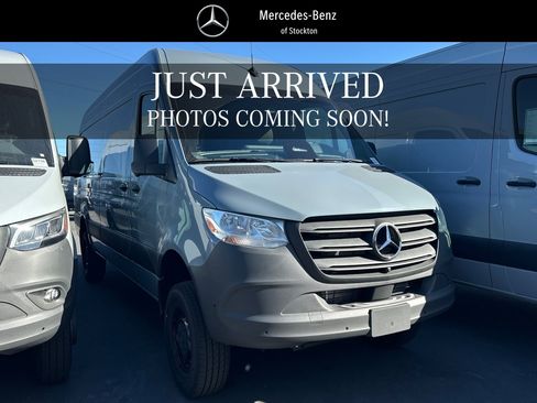New 2026 Mercedes-Benz Sprinter 2500 image 1