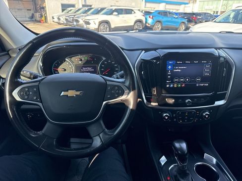 Used 2021 Chevrolet Traverse Premier w/ Redline Edition image 18