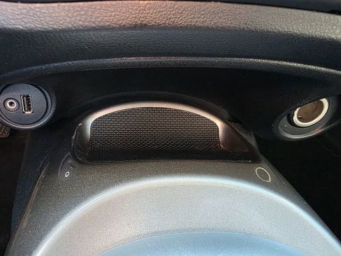 Used 2016 Nissan Juke S image 25