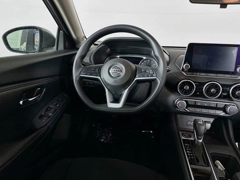 Used 2023 Nissan Sentra SV image 28