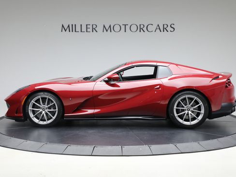 Certified 2022 Ferrari 812 GTS image 33