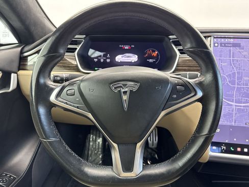 Used 2016 Tesla Model S P90D image 13