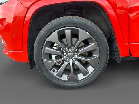 Used 2021 Jeep Cherokee High Altitude image 14