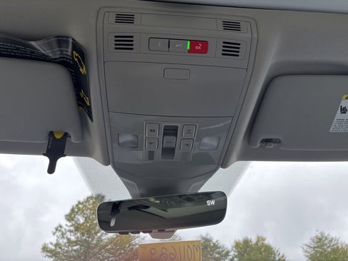 New 2026 Volkswagen Jetta SE image 20