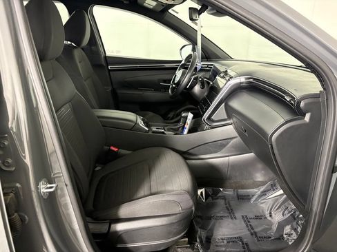 Used 2023 Hyundai Santa Cruz SEL Premium AWD/4WD image 36