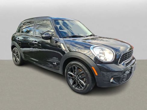Used 2014 MINI Cooper Countryman S image 3