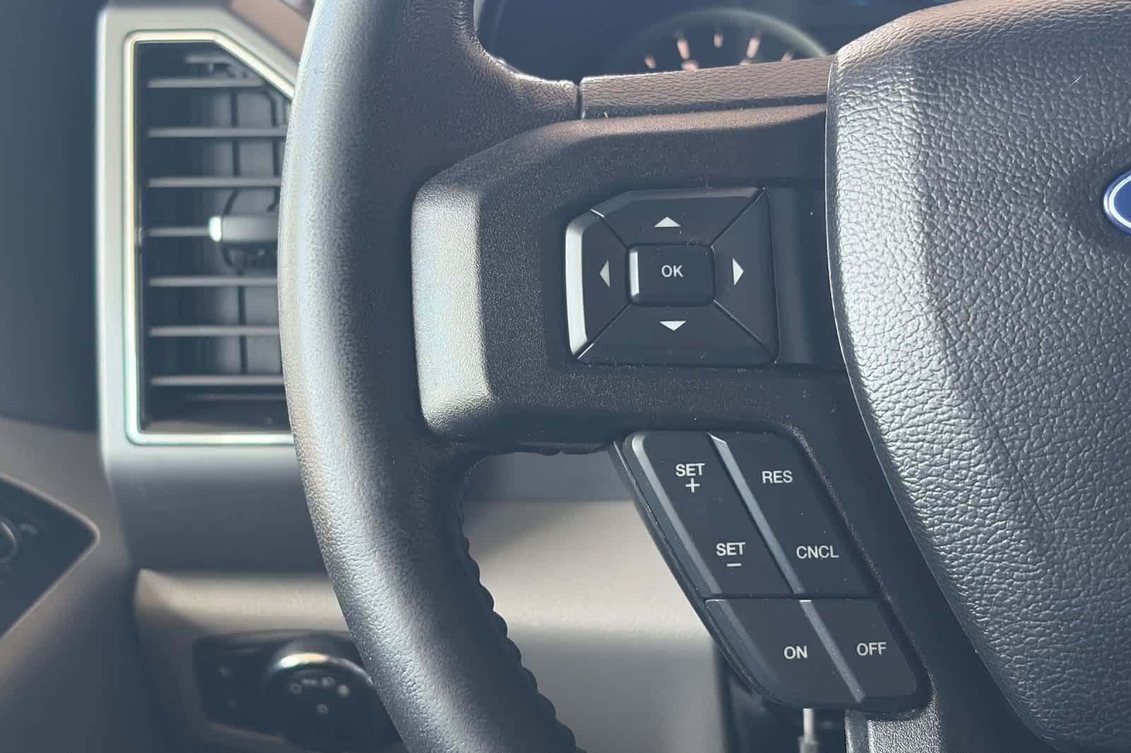 Used 2018 Ford F150 XLT w/ Equipment Group 302A Luxury AWD/4WD image 24