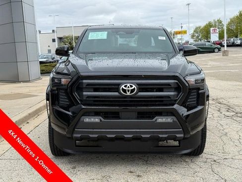 Used 2025 Toyota Tacoma SR AWD/4WD image 8