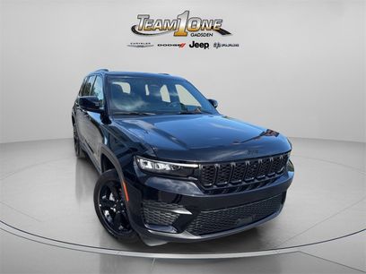 New 2025 Jeep Grand Cherokee Laredo