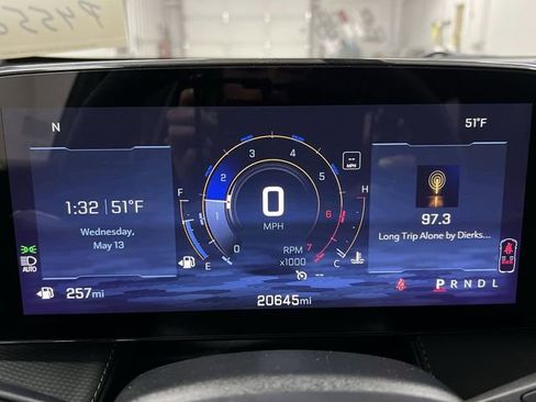 Certified 2025 Chevrolet Equinox LT w/ Safety and Technology Package FWD image 11