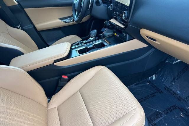 Certified 2026 Lexus NX 350h AWD w/ Accessory Package (2T) image 19