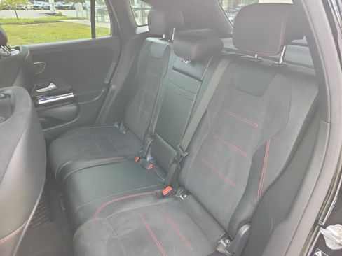 Used 2022 Mercedes-Benz GLA 45 AMG 4MATIC image 29
