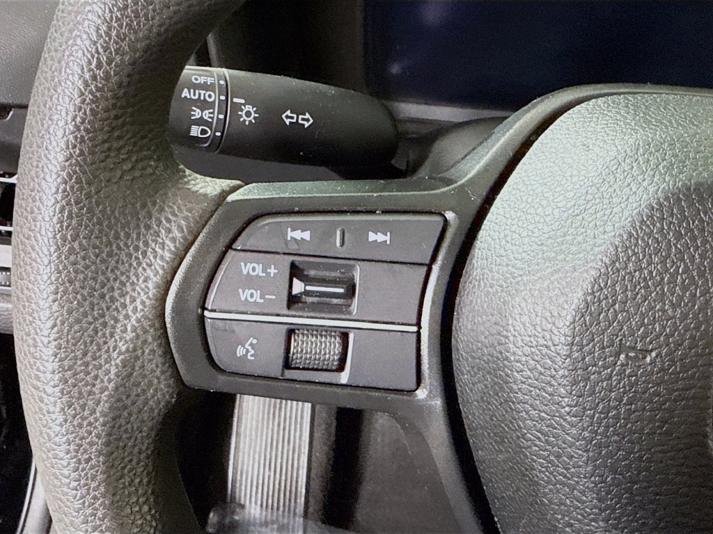 Used 2023 Honda Accord EX image 20