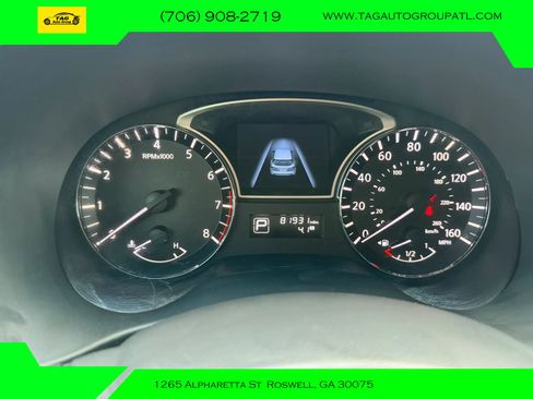Used 2013 Nissan Pathfinder Platinum FWD image 7
