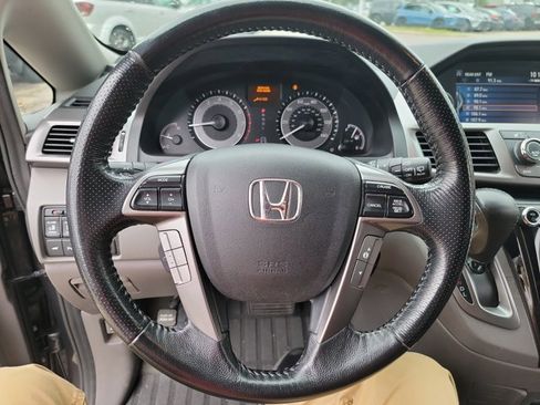 Used 2016 Honda Odyssey Touring image 20